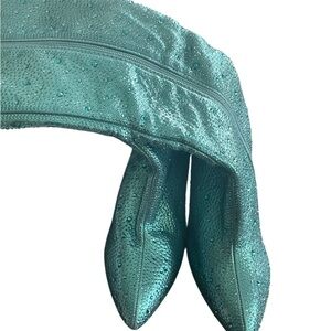 TOP Moda Shimmering Teal Heels